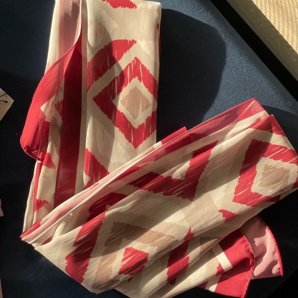 Red and Cream Geometric Scarf
